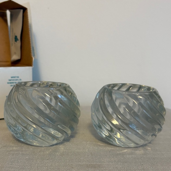 PartyLite Illusions Swirl Glass Candle Holders Set of 2 Clear - Picture 1 of 4